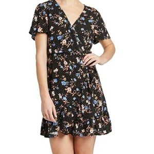 Xhilaration Women's Short Sleeve V-Neck Ruffle Bottom Wrap Mini Dress